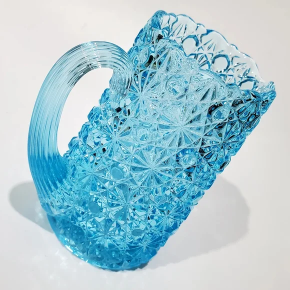 Vntg Fenton Daisy and Button Bright Aqua Blue Glass 5" Pitcher - Picture 8 of 14